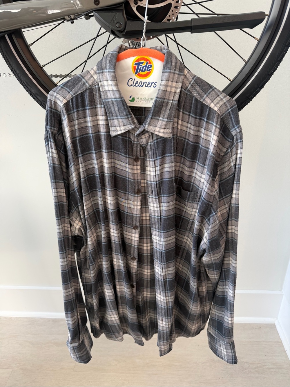 Men’s Faherty XXL bundle - 6 shirts all like new one NWT
